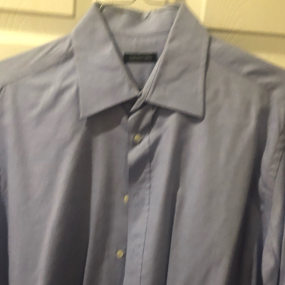 Men’s Valentino Dress Shirt 17 x 34/35